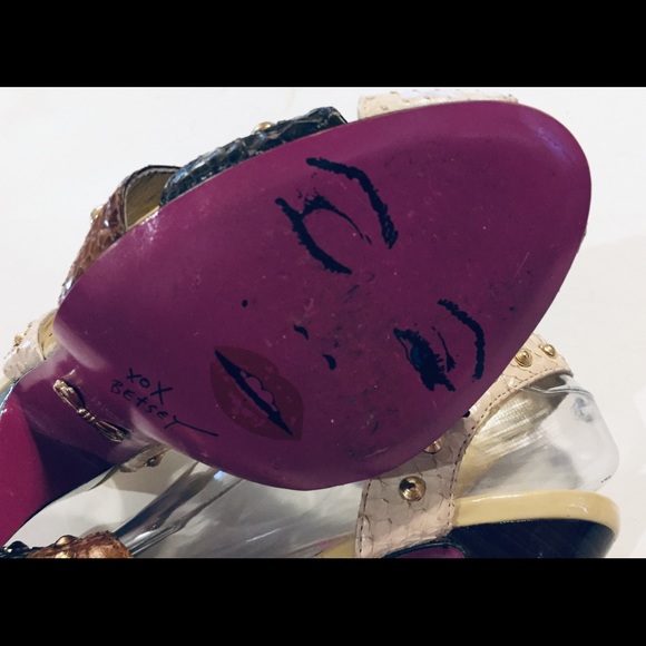 Betsey Johnson Rockabilly Heels Platform Pumps - Picture 5 of 8